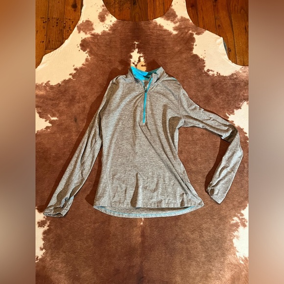 Nike Dri Fit quarter zip 
size small
No flaws - Picture 1 of 3